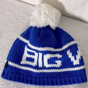 5/$25 Bula Blue White Jacquard Knit Big White Toque Beanie With Pom Pom